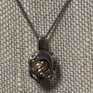 Wish Pearl Necklace w/Dolphin Pendant